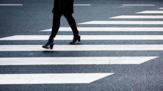 В Баку автомобиль сбил 33-летнюю женщину