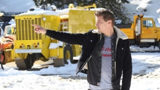 Qar maşınının altında əzilən tanınmış aktyorun xəstəxanadan ilk FOTOSU 