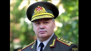 Keçmiş müdafiə naziri: “Çox yaxın müddətdə düşmənin təslim olacağına inanıram” 