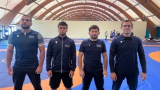 Dünya çempionatı: Rafiq Hüseynov uduzub, 3 güləşçi yarımfinala yüksəlib 