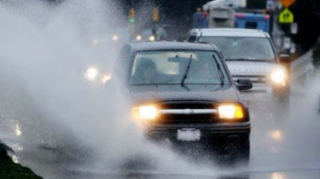 Yağışda qəzadan qorunmaq üçün bunu edin: Mütəxəssisdən TÖVSİYƏ 