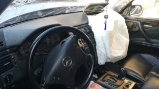 Ağsu dolaylarında "Mercedes" aşıb, ata və oğlu ölüb   - YENİLƏNİB