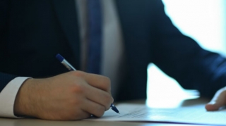 Azərbaycanda 4 günlük iş rejiminə keçilərsə, nə dəyişəcək?