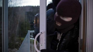 Bakıda maskalı şəxslər şirkətə BASQIN ETDİ 