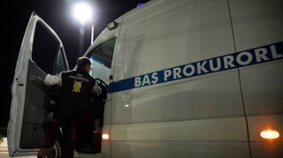 Tovuzda yolu keçmək istəyən qadını maşın vurub öldürdü 