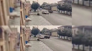 Gəncədə qəza: İki “Opel” bir-birinə girdi    - VİDEO