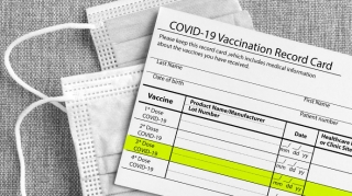 Həkim:  “Üç doza vaksin olunan şəxslər ...”