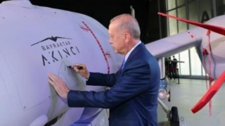 Türkiyənin yeni PUA-ları Ərdoğanın mesajı ilə uçacaq - VİDEO 