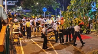 Honq-Konq metrosunda iki qatar toqquşdu: yaralılar var    - FOTO