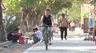 Xudat şəhərində velosiped zolaqları salınır - FOTO