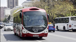 158 avtobusun hərəkət intervalında gecikmələr var 