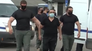 15 erməni hərbçinin təhvil verilmə anı   - VİDEO