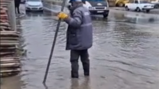 ADSEA ərazilərdə yığılan yağış sularını kənarlaşdırır - VİDEO