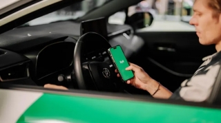 “Bolt” taksi qiymətlərini artırdı; regiondan asılı olaraq dəyişəcək - VİDEO 