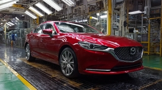 Mazda прекратила выпуск авто для Ближнего Востока из-за проблем с доставкой 
