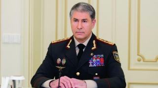 Nazir polis rəisini vəzifəsindən azad etdi