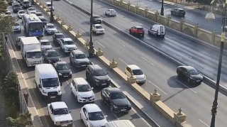 Bu yollarda tıxac var - SİYAHI 