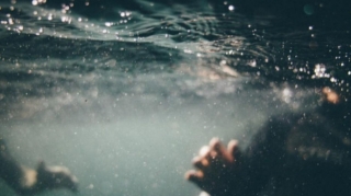 В Гусарском районе человек упал в бассейн и погиб