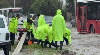 Bakıda intensiv yağışların nəticələri aradan qaldırılır - FOTOLAR 
