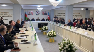 Daxili Qoşunların Hərbi İnstitutunda “Zəfər tarixi” konfransı keçirilib - FOTOLAR  