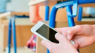 12 nəfərdə mobil telefon aşkarlanıb - DİM 