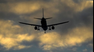 Təl-Əvivə uçan təyyarə Bakıya geri qayıtdı 