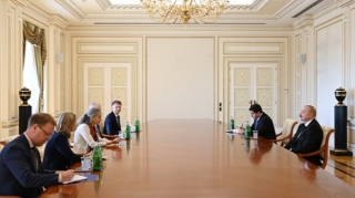 Prezident  qəbul keçirdi  - FOTO