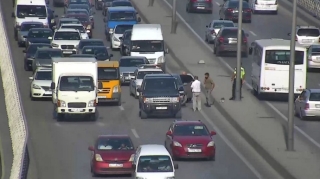 Bakıda 2 qəza olub, yollarda sıxlıq yaranıb  - FOTO