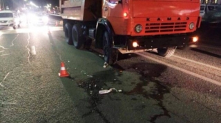 Abşeron sakinini yük maşını vurub 