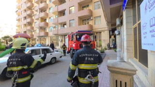 FHN Bakıda təlim keçirdi: Yanğın avtomobilləri binaya yaxınlaşa bilmədi - FOTO - VİDEO 