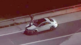 Polis təqib zamanı qeyri-adi hadisə ilə üzləşdi - VİDEO 