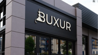 Buxur loungeda KÜTLƏVİ DAVA  - VİDEO