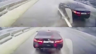 Sürücü qayda pozan yük maşınına əsəbiləşib görün nə etdi    - VİDEO