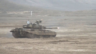 “Ən yaxşı tank bölüyü” adı uğrunda yarış keçirilir   - VİDEO
