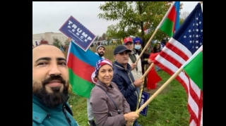 На предвыборном митинге Трампа азербайджанцы выразили протест против армянского террора  - ФОТО