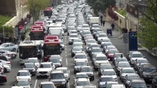 Bakı yollarında son vəziyyət: bir çox istiqamətdə SIXLIQ var 