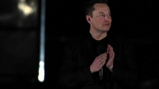 Основатель SpaceX Илон Маск стал первым в мире человеком, потерявшим 200 млрд долларов