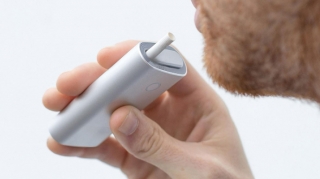 Sabahdan elektron siqaret çəkənlər cərimələnəcək 