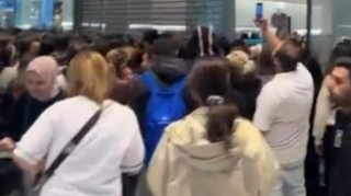 Bakıda “Qara Cümə” endirimləri izdihama səbəb oldu - VİDEO 