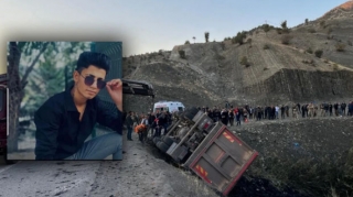 Avtostopla hərəkət edən gənc səyyah qəzaya düşərək öldü  - FOTO