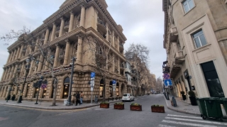 Xaqani bağının yaxınlığındakı bəzi küçələrə avtomobillə giriş məhdudlaşdırılacaq 