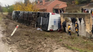 Türkiyədə sərnişin avtobusu aşıb: 33 yaralı var  - VİDEO - FOTO