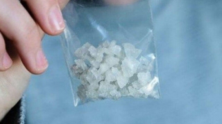 Övladınızın “patı"-“şüşə” çəkdiyindən necə şübhələnməli? - 12 ƏSAS ƏLAMƏT 