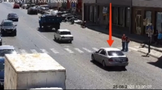 Bakıda piyadalar qayda pozdu, əvəzində sürücü cərimələndi - VİDEO 