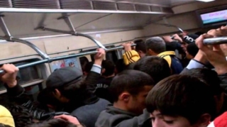 Bakı metrosunda DAVA:  33 yaşlı kişi döyüldü