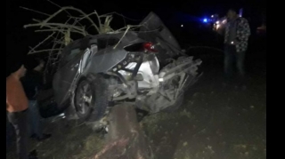 Göyçayda dəhşətli avtomobil qəzası: Ölənlər var   - FOTO