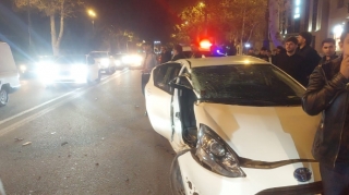 Gəncədə 4 avtomobil toqquşub, xəsarət alanlar var - FOTOLAR 
