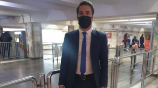 Metroda koronavirus xəstəsi SAXLANILDI  - FOTO