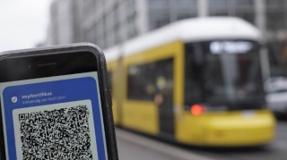 Bu ölkədə koronavirusa görə ictimai nəqliyyatda qaydalar sərtləşdirildi 