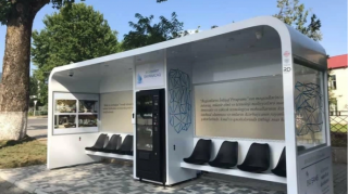 "Elmlər Akademiyası"  stansiyasının qarşısında "ağıllı" dayanacaq işləmir - Sakinlər narazıdırlar - VİDEO